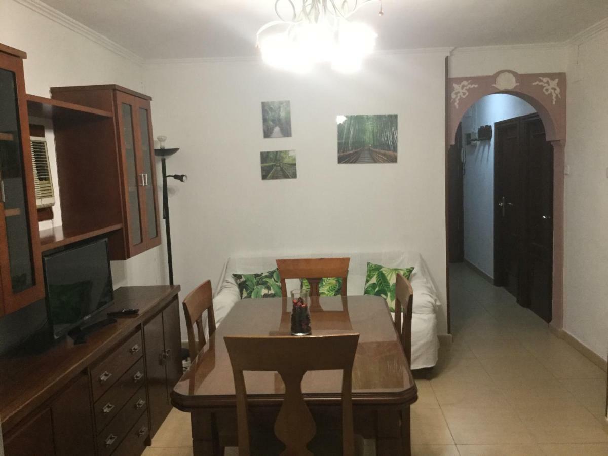 Apartamento Asturias Διαμέρισμα Σεβίλλη Εξωτερικό φωτογραφία